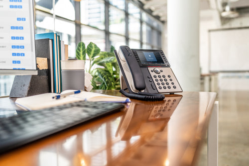 HP Poly Edge E550 Ip Phone, Noiseblock Ai And Acoustic Fence, Usb-C, Bluetooth/Wifi