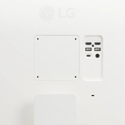 LG 27" (16:9) Uhd Ips, Hdmi(2), Usb-C(65W), Webos, Spkr, Tilt, Vesa, 3Yr